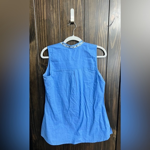 Aventura Blue Embroidered Sleeveless Top-size:small - Picture 10 of 10